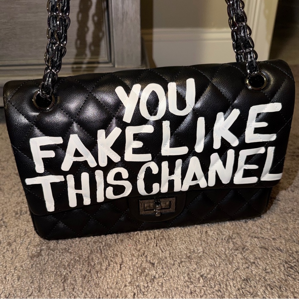 YOU FAKE LIKE THIS CHANEL Large Black Quilted Chain Bag – Sonique Saturday